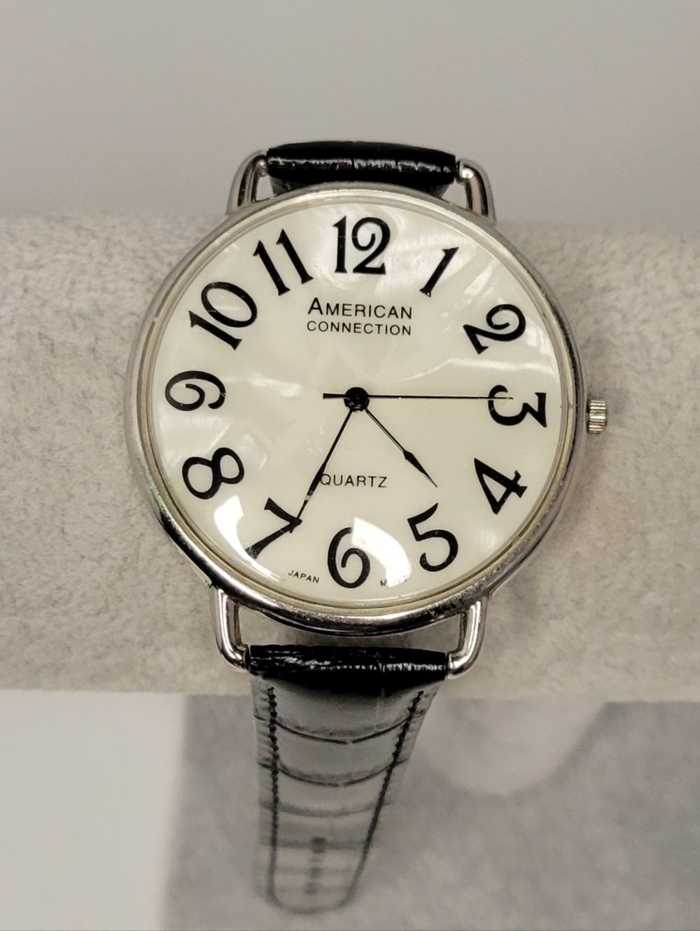 ▪︎American Connection Watch